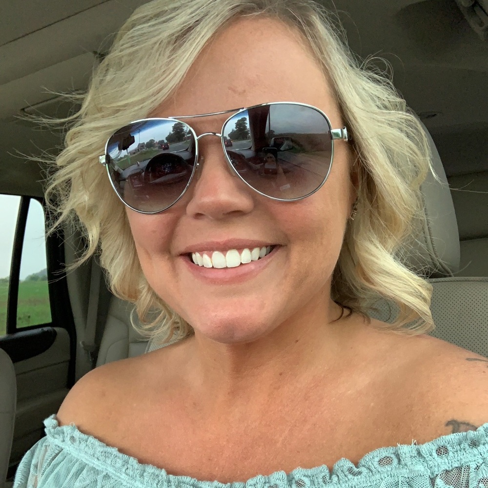 Meet your Posher, Shae